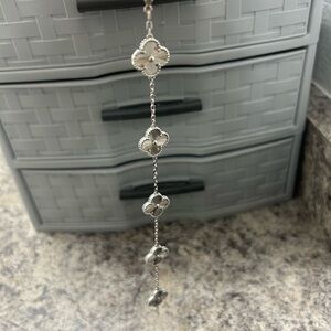 van cleef bracelet never worn before